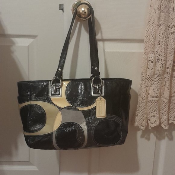 COACH Handbags - COACH black bag